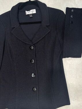 St. John Black Knit Jacket Belted Button Front Structured Luxe Classic